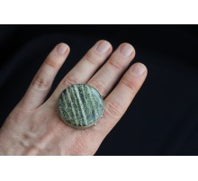 Перстень с хризотилом